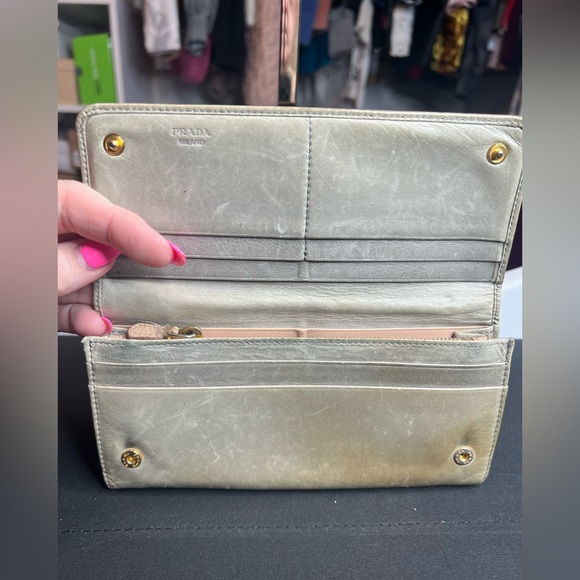 Prada wallet - Picture 4 of 7